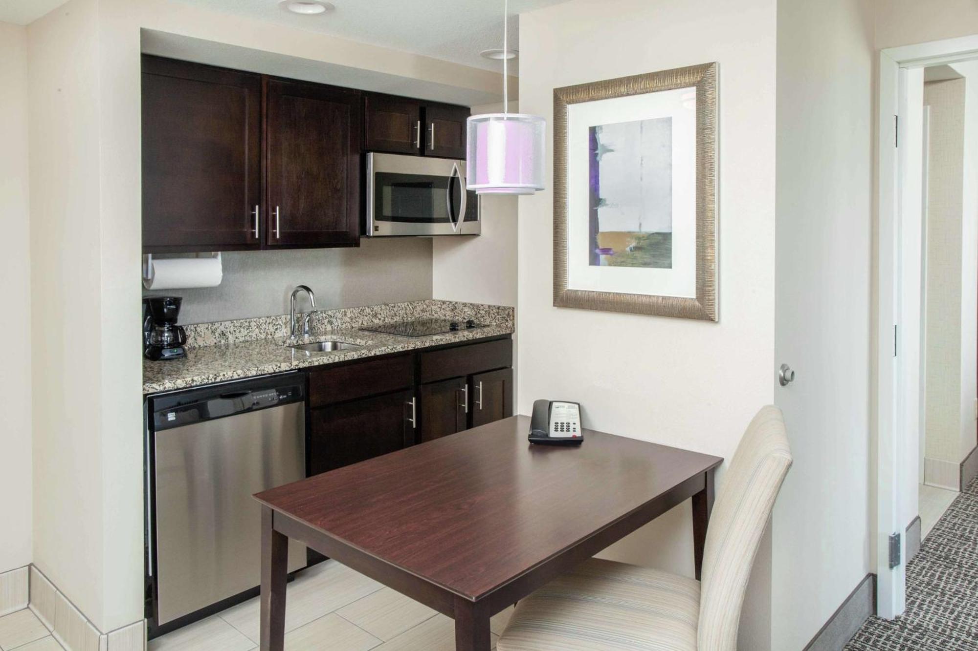 Homewood Suites By Hilton Munster Exteriör bild