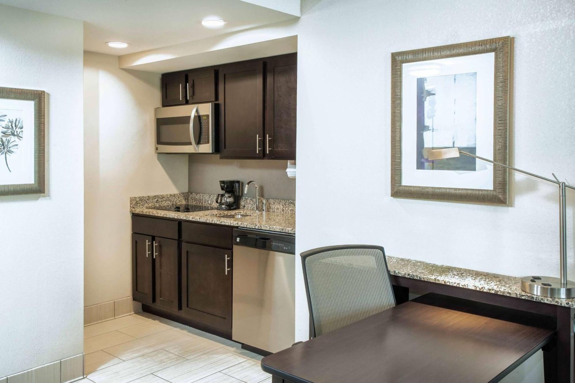 Homewood Suites By Hilton Munster Exteriör bild